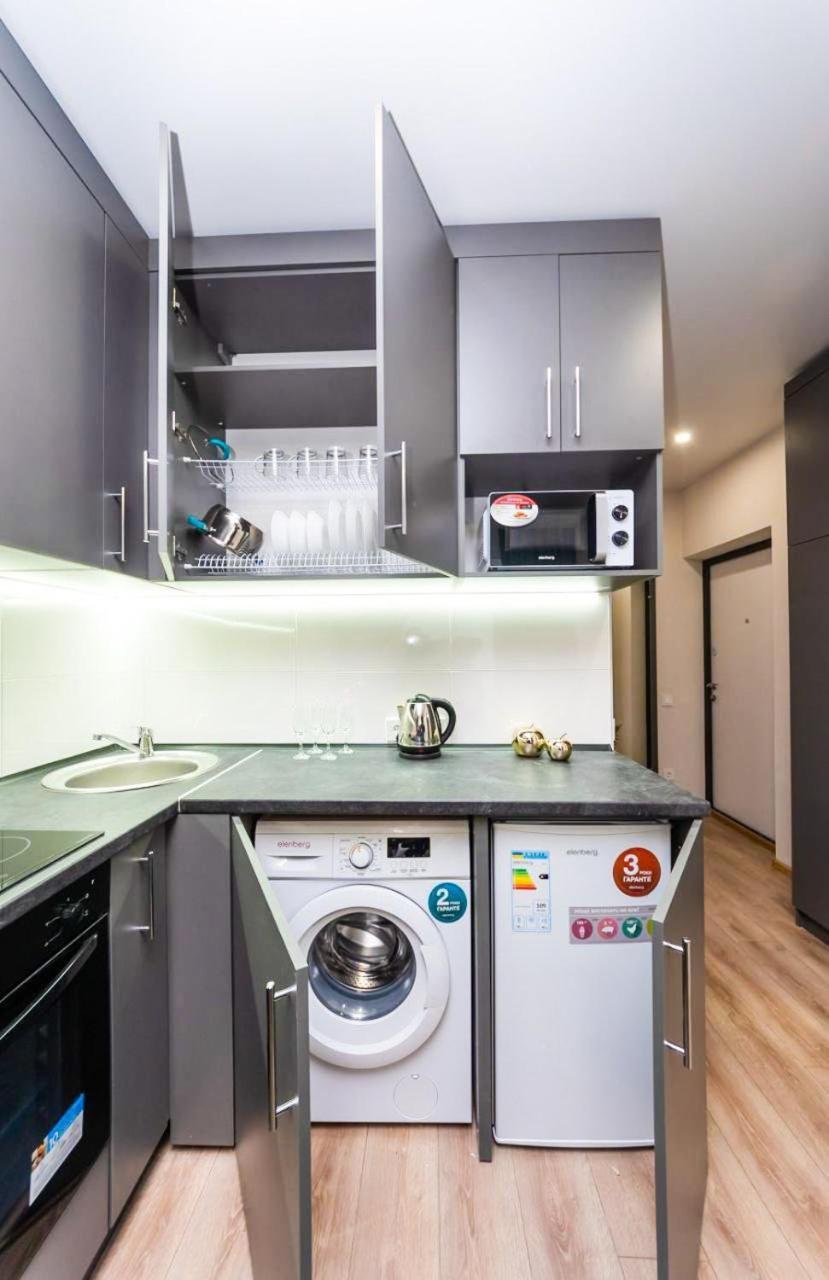 Apartment шикарные апартаменты, ревудского 40в, 3 мин пешком м харьковская *